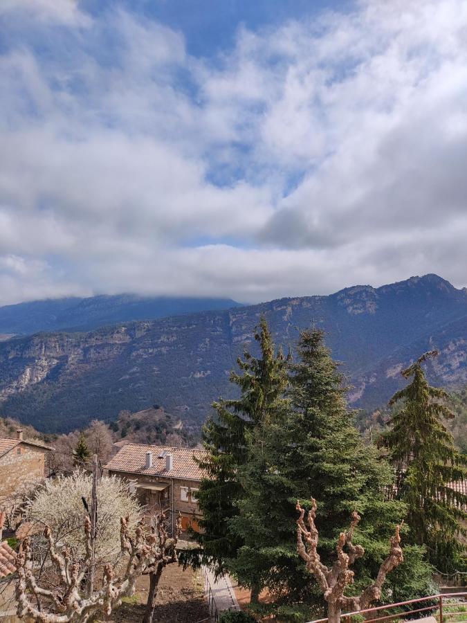 Acogedor Apartamento Entre Montanas Sant Corneli Εξωτερικό φωτογραφία